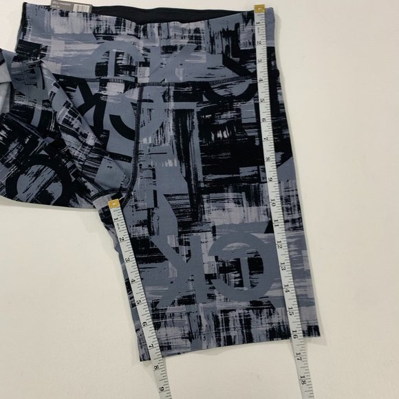 Calvin Klein Women's M Shorts Logo 7" inseam Bike Short Gray Black M - Picture 11 of 11